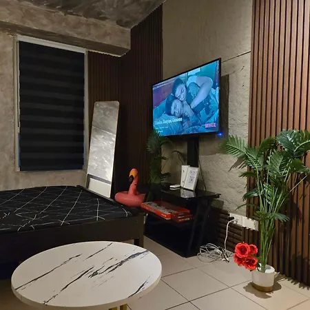 Isla Oak Suites Deca Manila